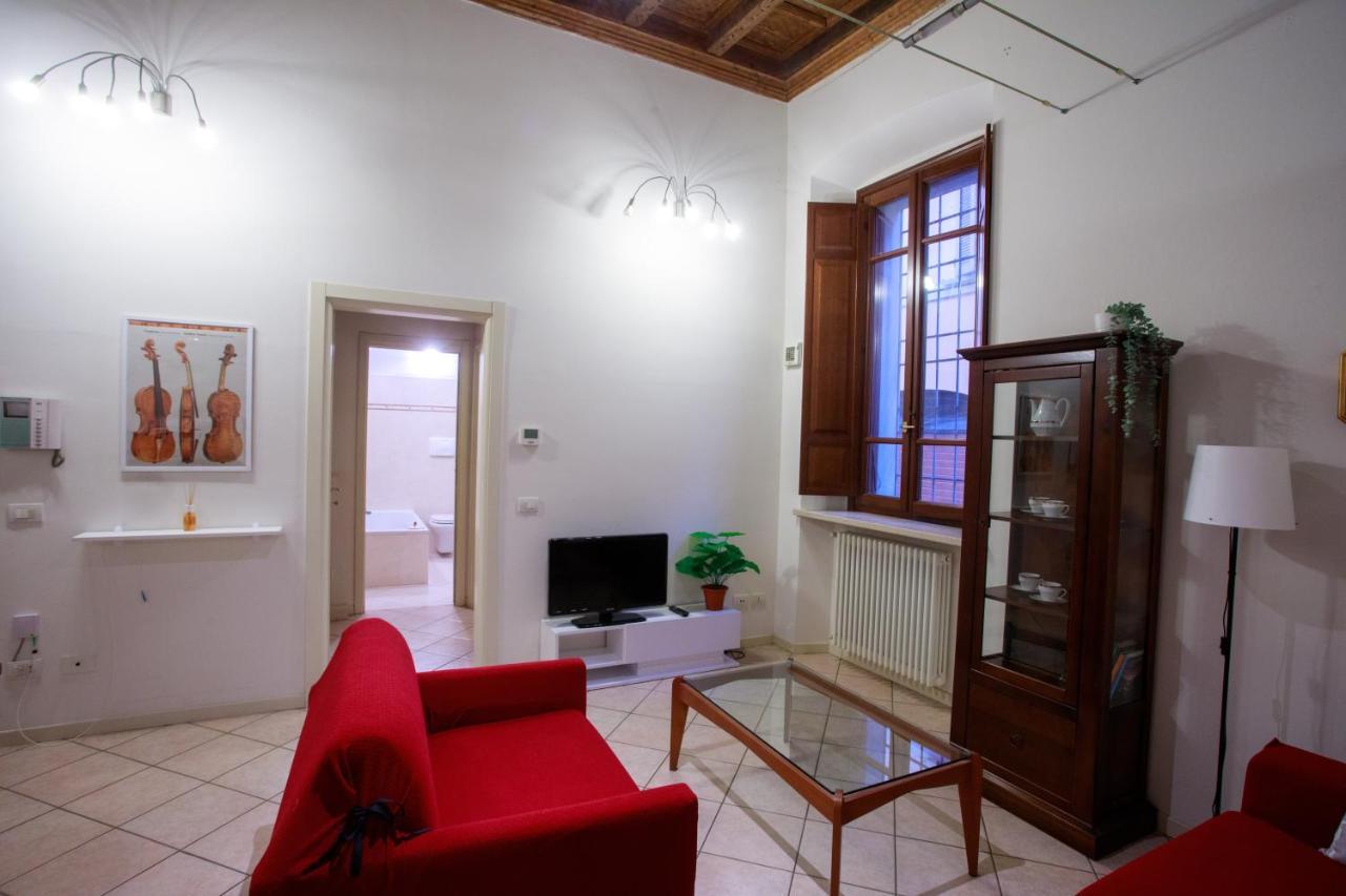 Appartamento Andrea Amati Nel Cuore Di Cremona Exterior foto